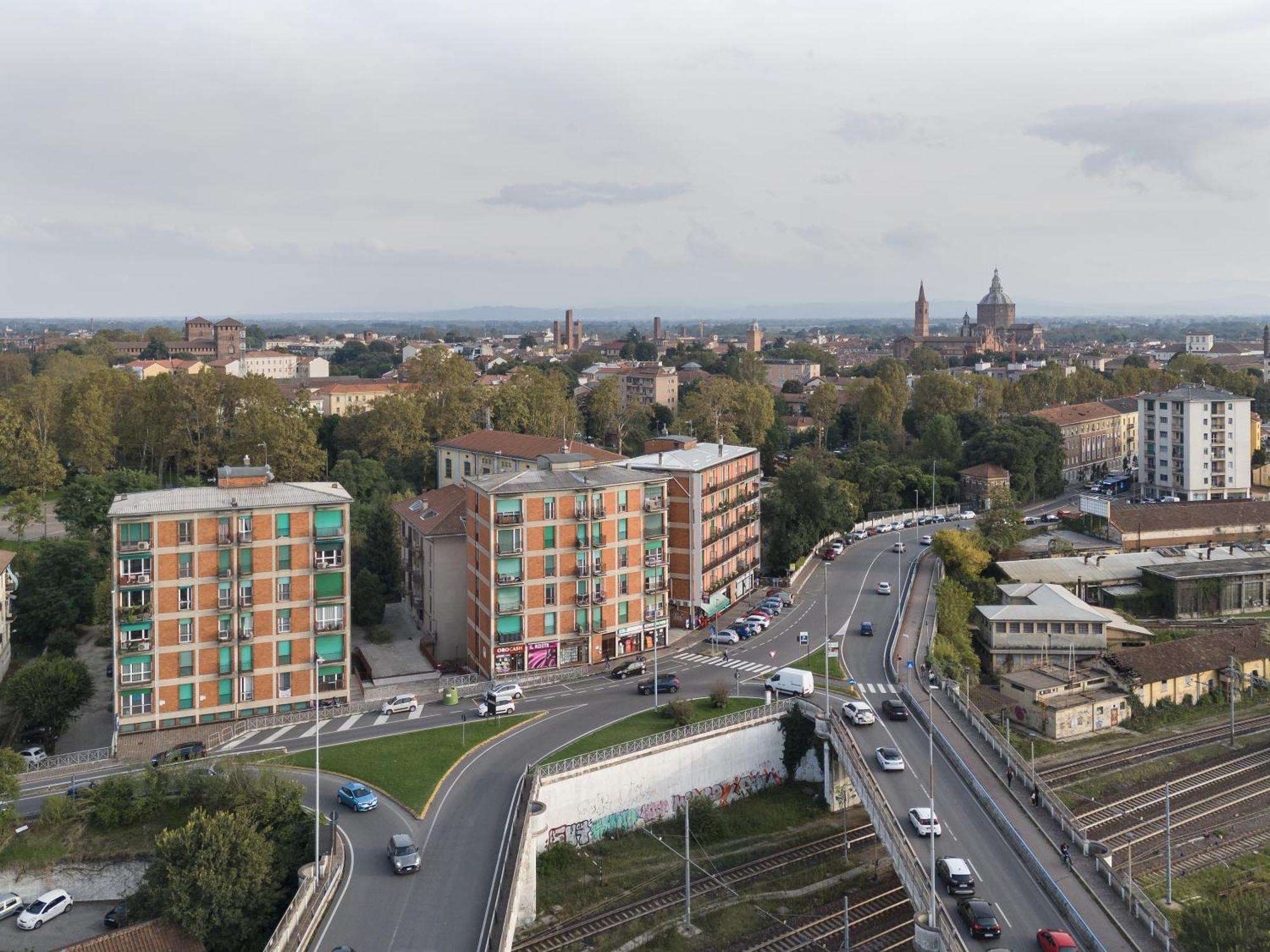 Lory House By Holiday World Apartment Pavia Exterior foto